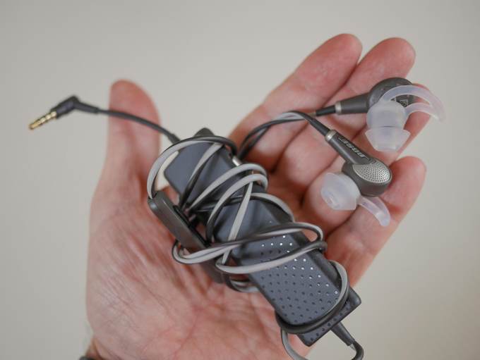 Bose qc20 online earbuds