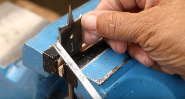 It's easy to sharpen spade bits.